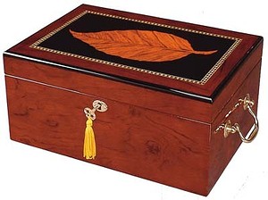 Deauville - 100 Cigar Tobacco Leaf Inlay Humidor Closed